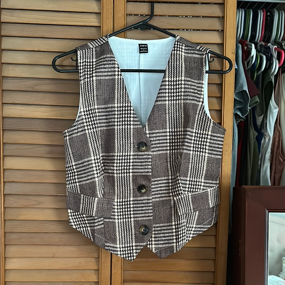 Brown Plaid Button-Up Vest